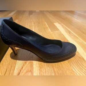 Cole Haan navy pumps with Nike Air technology